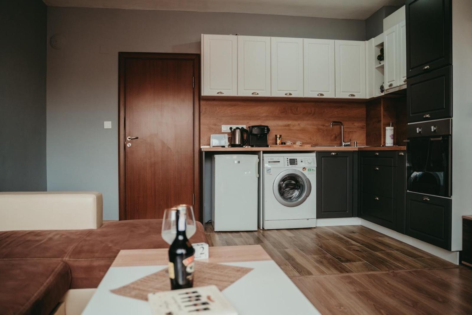 Tyulev Apartment 2 Várna Kültér fotó